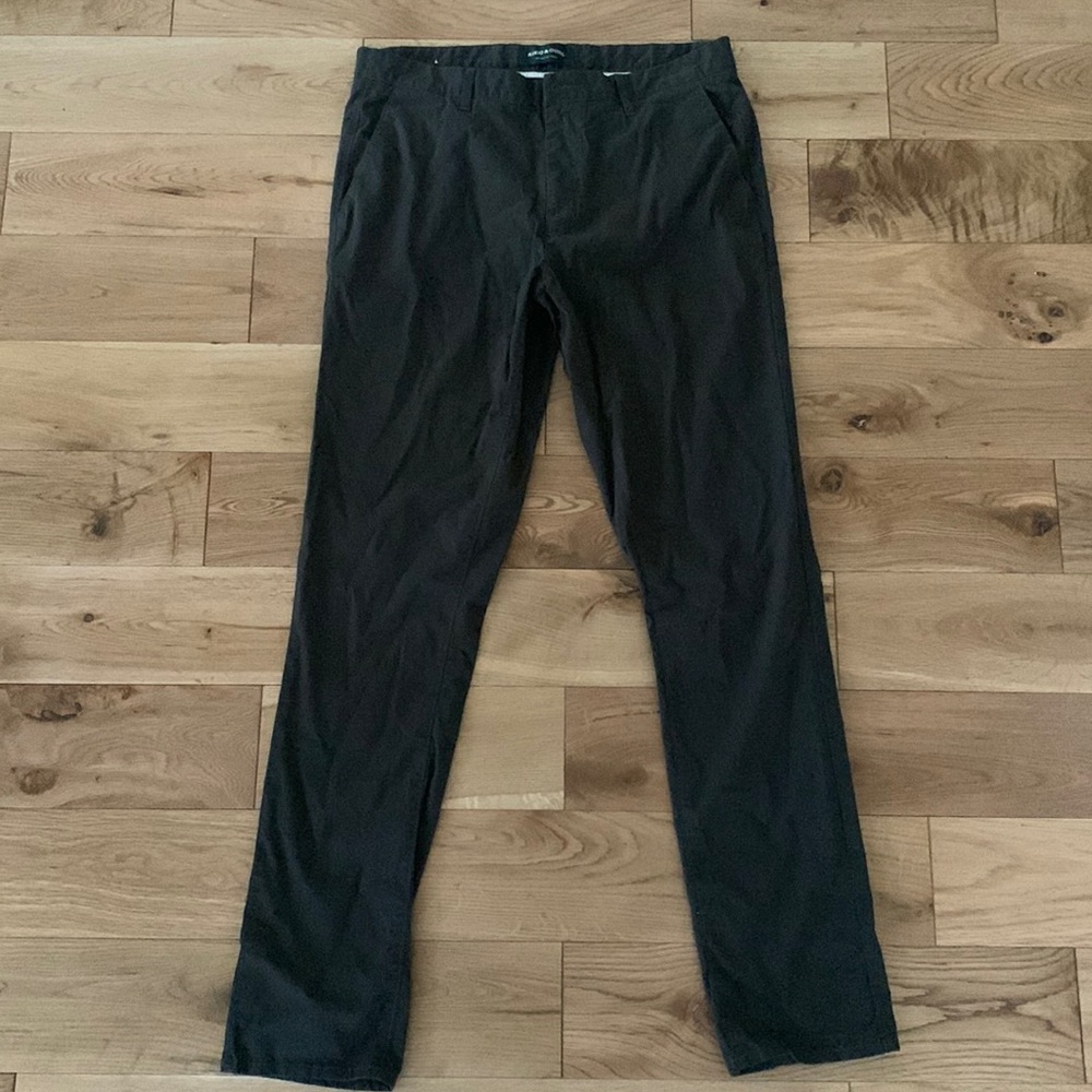 Rodd & Gunn Slim Chino Pants in Amazon